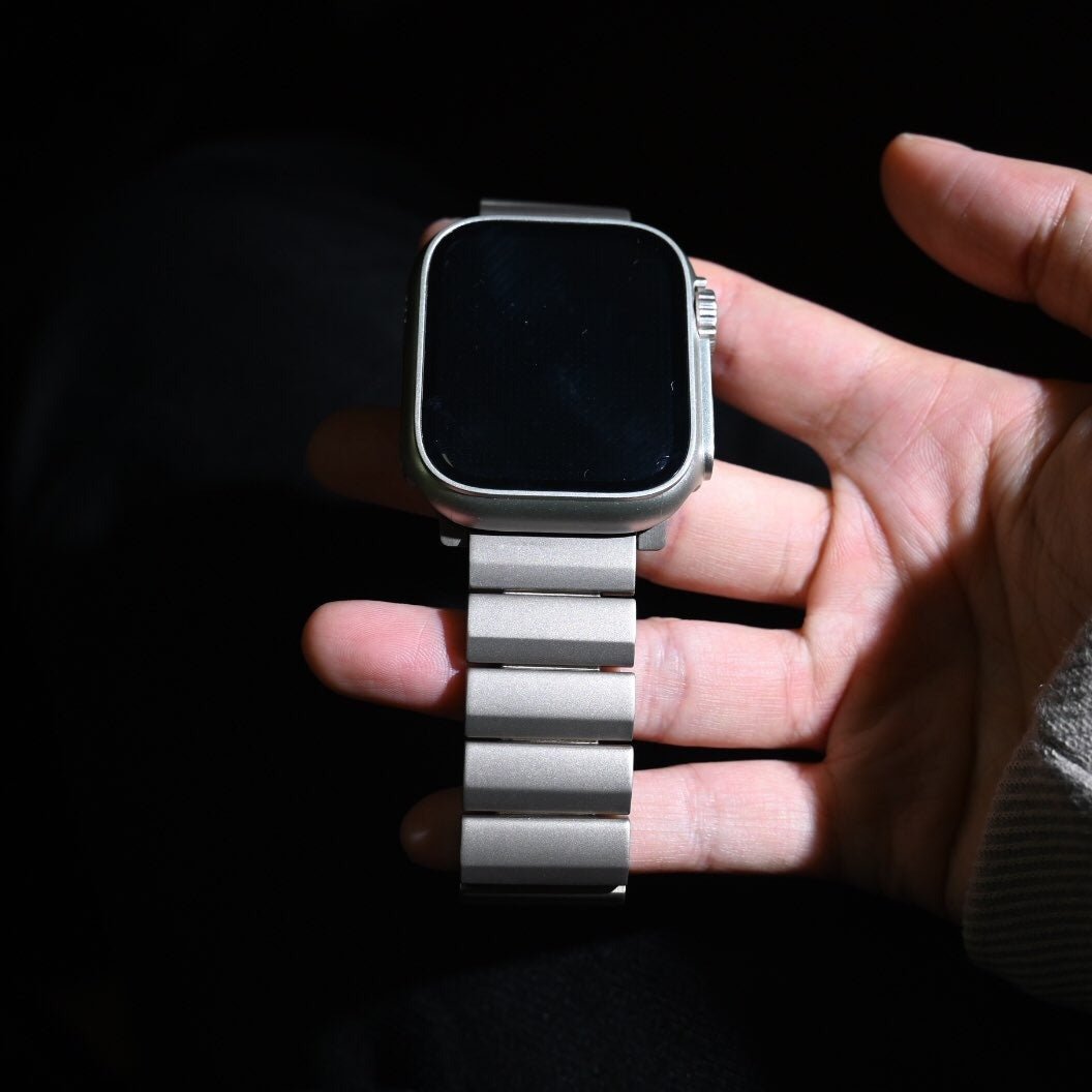 Titanium Apple Watch Band V1 - Titanium - 49mm - Neolyst