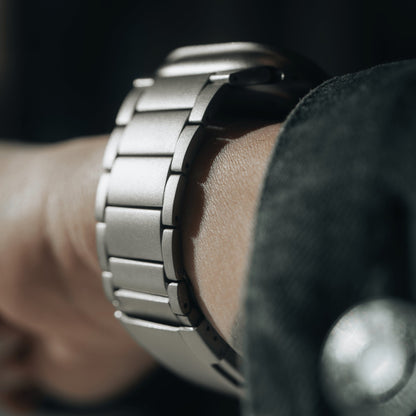 Titanium Apple Watch Band V2 - Titanium - 49mm (Ultra) - Neolyst